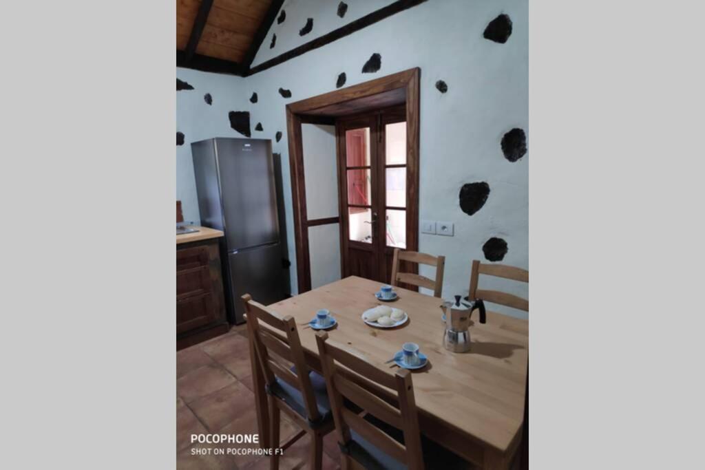"Villa Servanda " - Relax, Nature, Wide Views Of The Sea And A Starry Sky Puntagorda Buitenkant foto