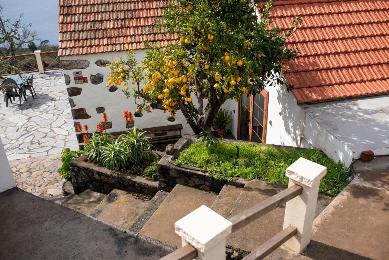 "Villa Servanda " - Relax, Nature, Wide Views Of The Sea And A Starry Sky Puntagorda Buitenkant foto