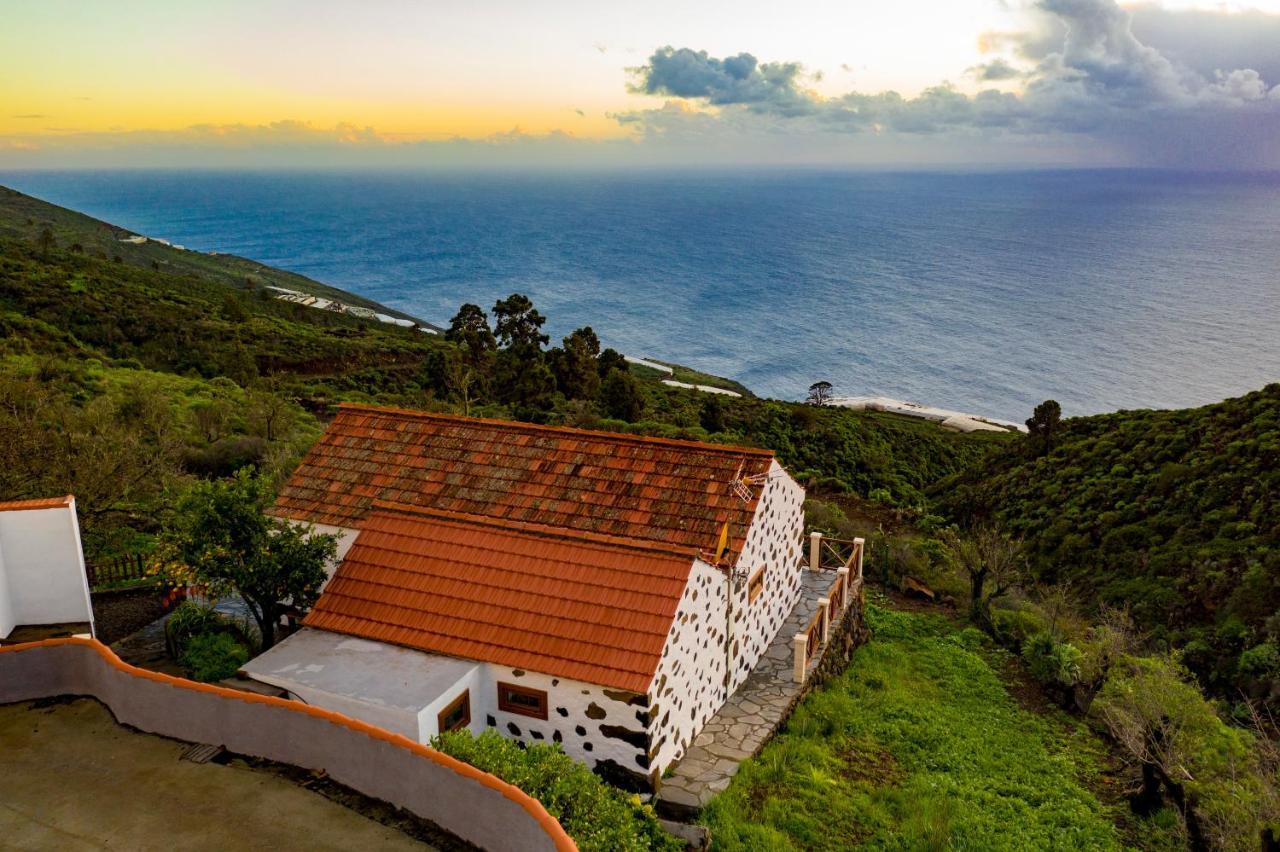"Villa Servanda " - Relax, Nature, Wide Views Of The Sea And A Starry Sky Puntagorda Buitenkant foto